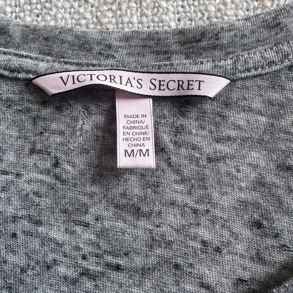VICTORIA’S SECRET Heather Gray Henley Top The Dreamer Long Sleeve Tee Women’s M - Picture 9 of 13